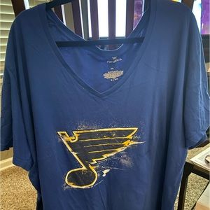 Women’s Plus Size 2x St Louis Blues Tee